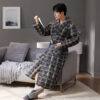 Pure Cotton Long Sleeved Autumn And Winter Thin Quilted Bathrobe Bathrobe - Image 8