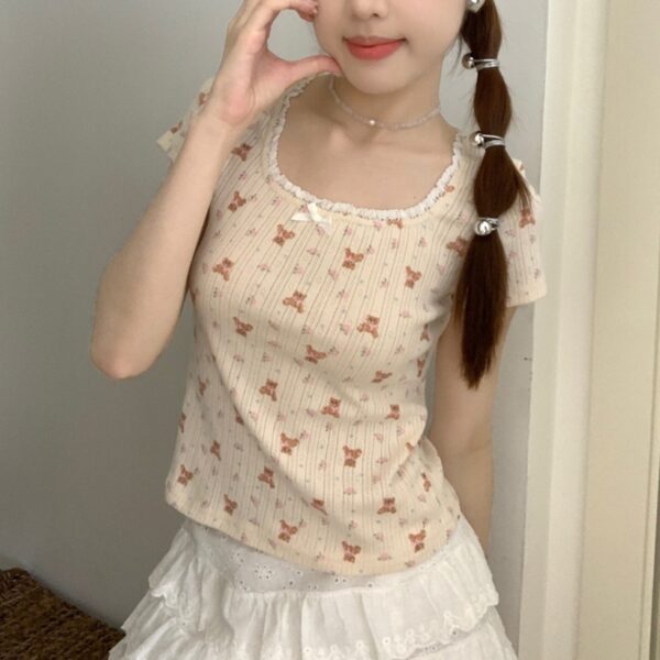 U Collar Lace Short-sleeved T-shirt Slim-fit Floral Top