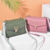 Outdoor Crocodile Pattern Leather Single-Shoulder Crossbody Bag Mobile Phone Bag - Image 7
